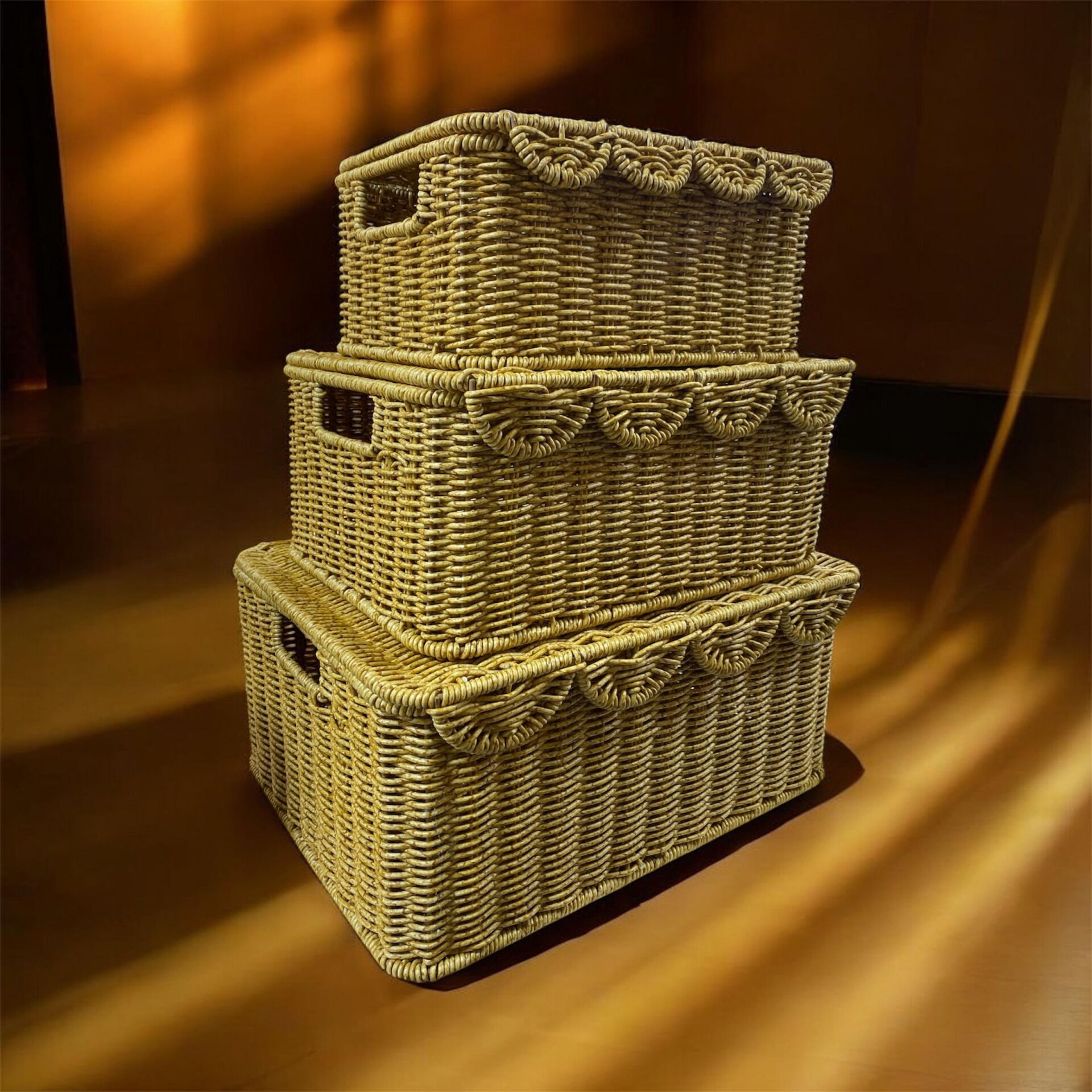 Mien 3’lü Dikdörtgen Kapaklı Rattan Sepet Seti – Doğal, Şık ve Çok Amaçlı Saklama Çözümü