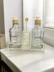 SAVOR Metal Standlı 2’li Cam Sıvı Sabunluk Seti – Şık, Dayanıklı ve Dekoratif