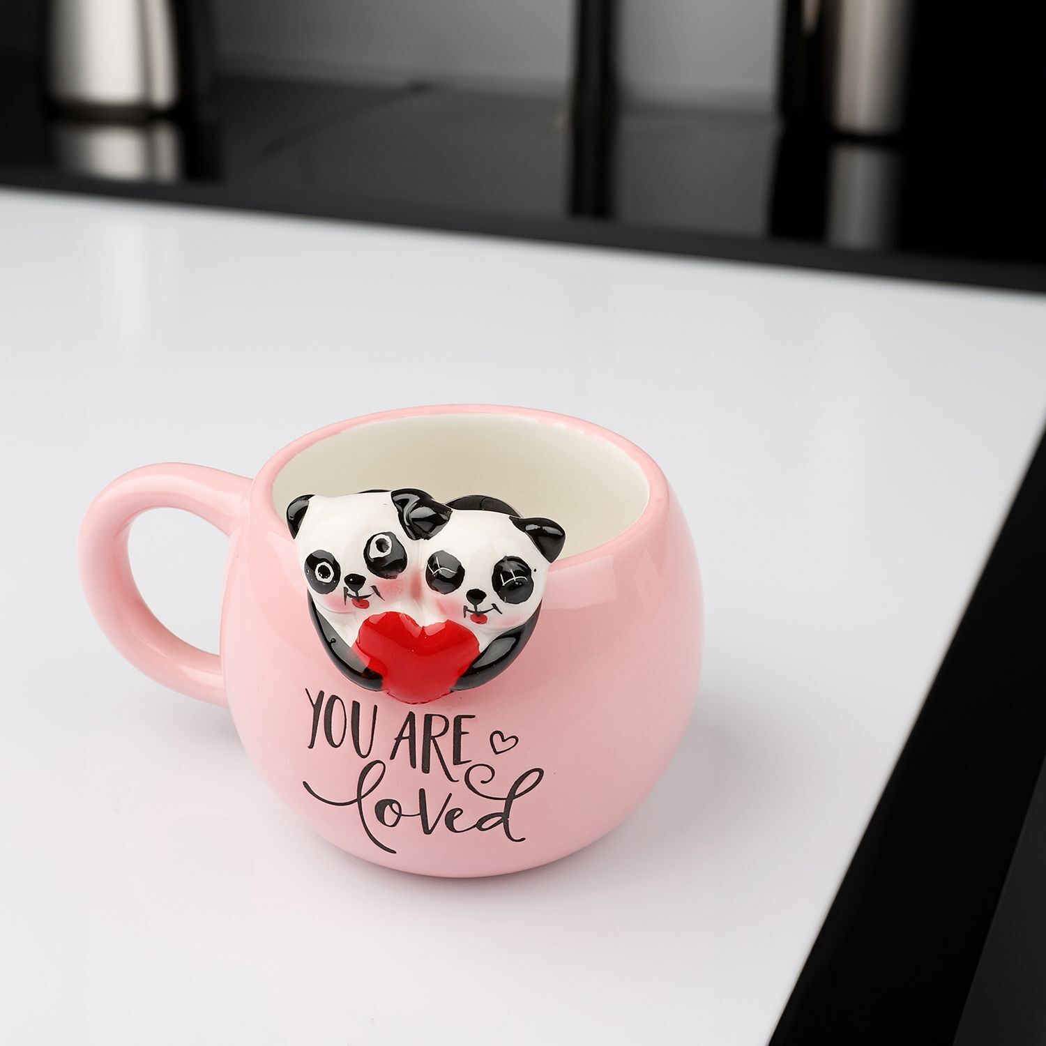 Kosova Panda Figürlü Seramik Kupa – Sevimli Tasarım, Keyifli İçimler