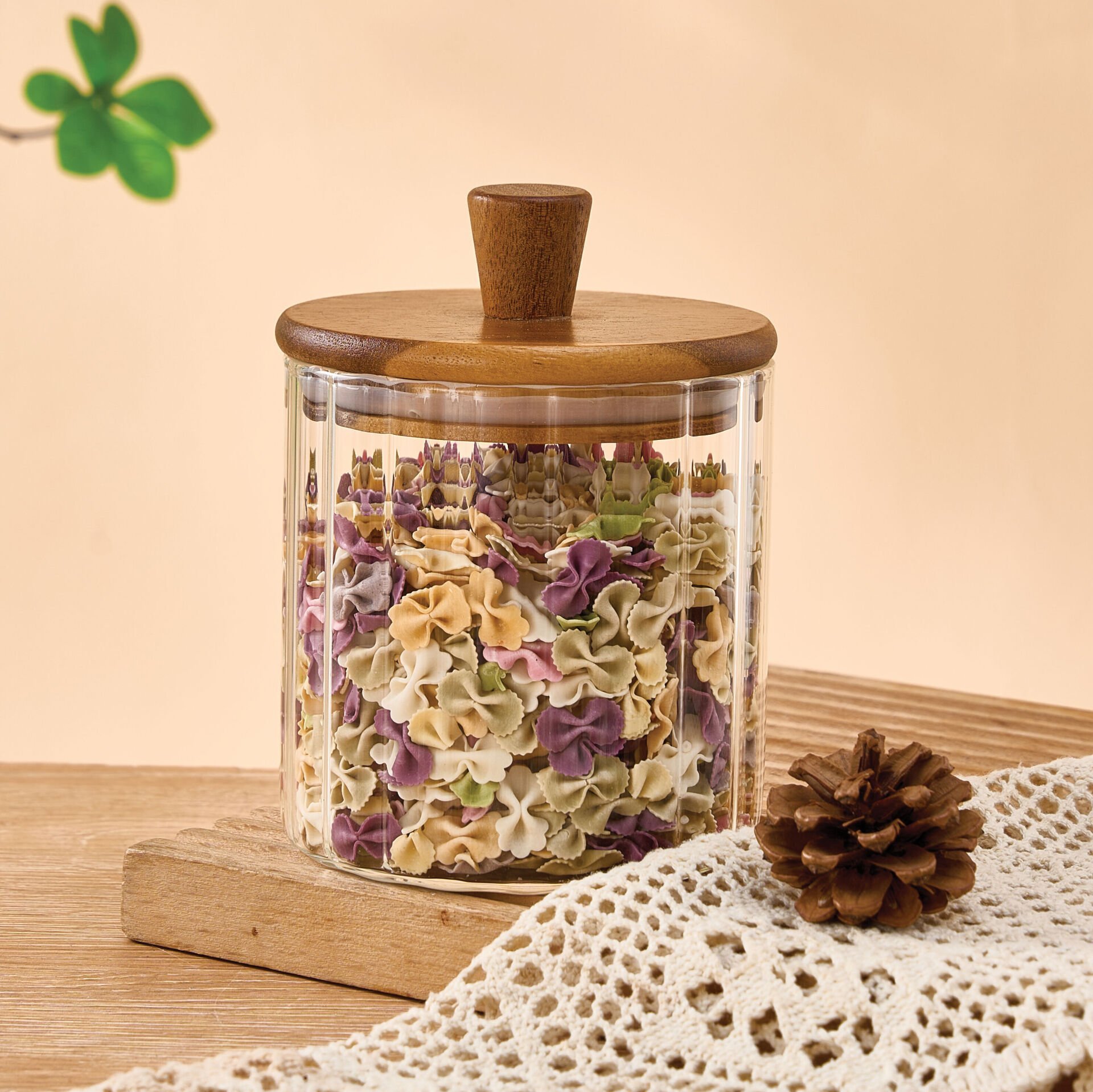 MİEN 600 ml Borosilikat Cam Kavanoz – Akasya Kapaklı