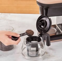 Karaca Hatır Plus 5 in 1 Konuşan Közde ve Sütlü Türk Kahvesi ve Filtre Kahve Makinesi Rosie Brown