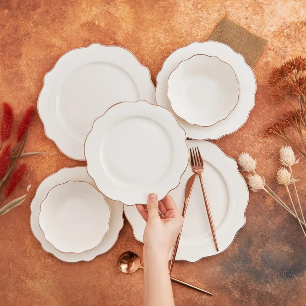 Karaca Almond Rose Line 24 Parça 6 Kişilik Porselen Yemek Takımı