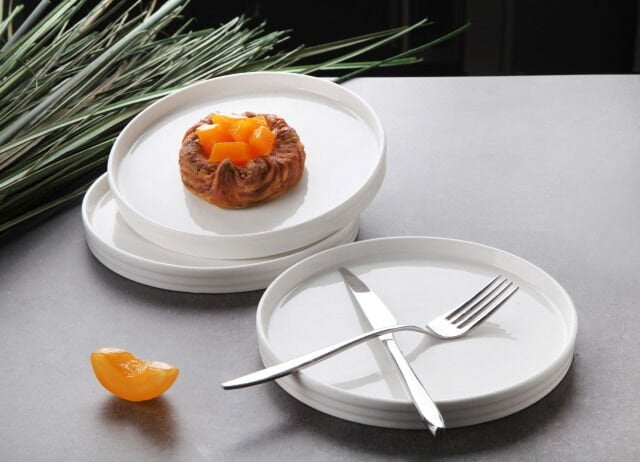 GÖNÜL PORSELEN 19 CM YUVARLAK PASTA TABAĞI