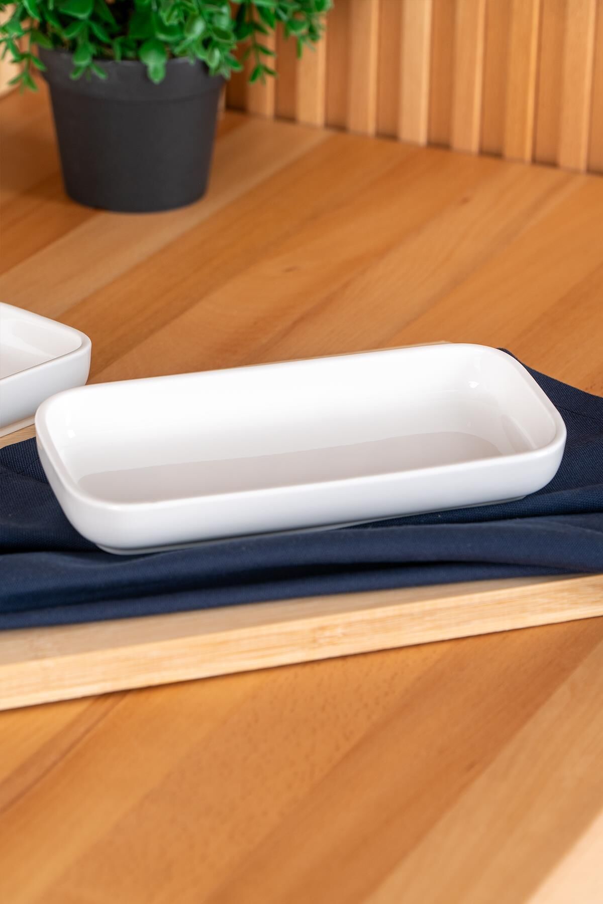 ACAR PURE ROYAL DİKDÖRTGEN TABAK 26,5 X 15 CM