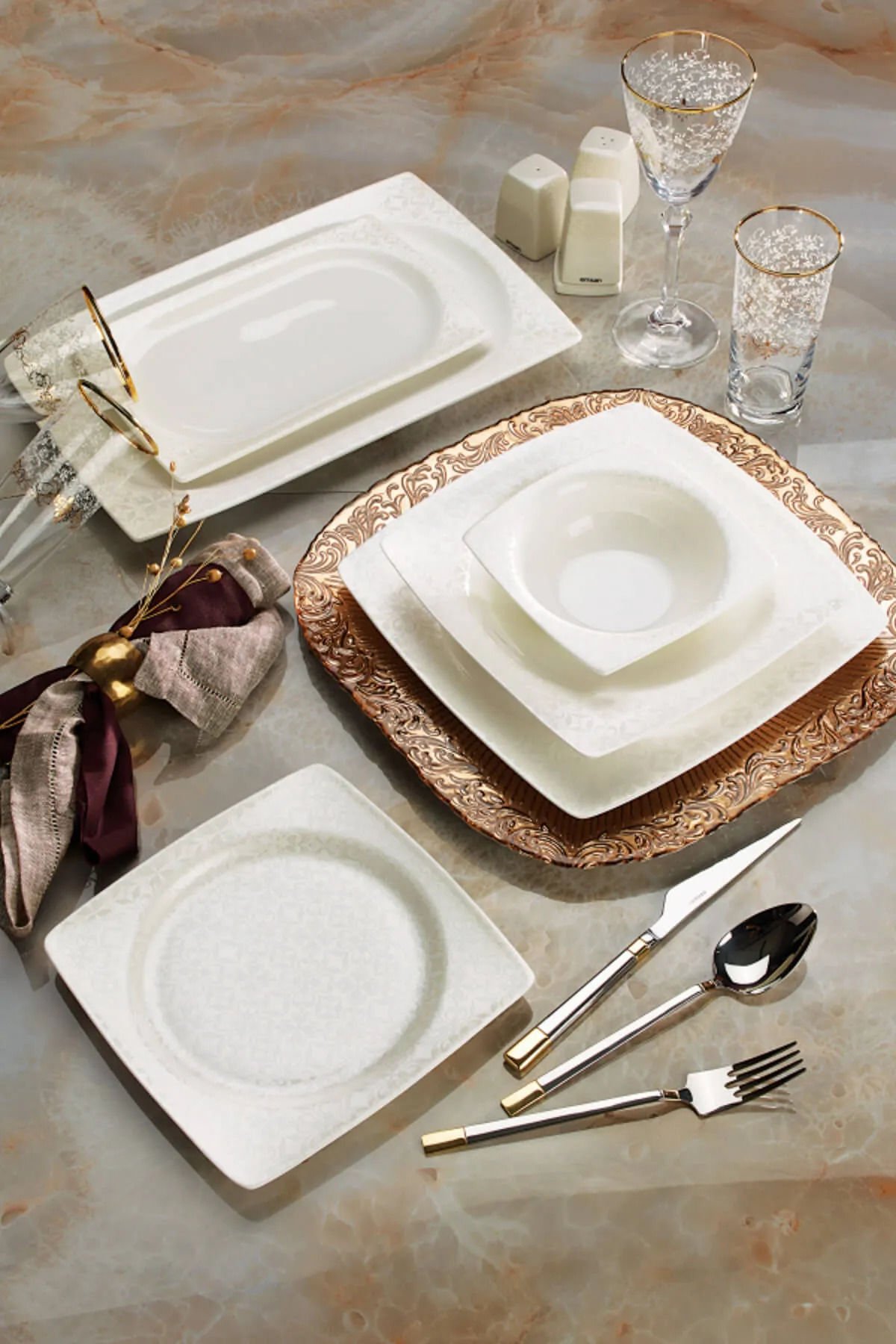 Fine Bone Amor 61 Parça 12 Kişilik Yemek Takımı