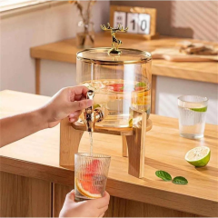 Geyik Detaylı Bambu Standlı Cam Musluklu Şerbet- Meyve Suyu – İçecek- Su Sebili – 3.5 LT.