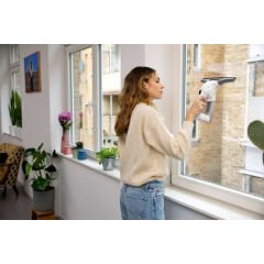 Karcher WV1 Plus Şarjlı Cam Temizleme Makinesi