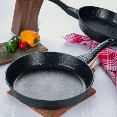 Acar Diamante Siyah Döküm Tava - 32 cm